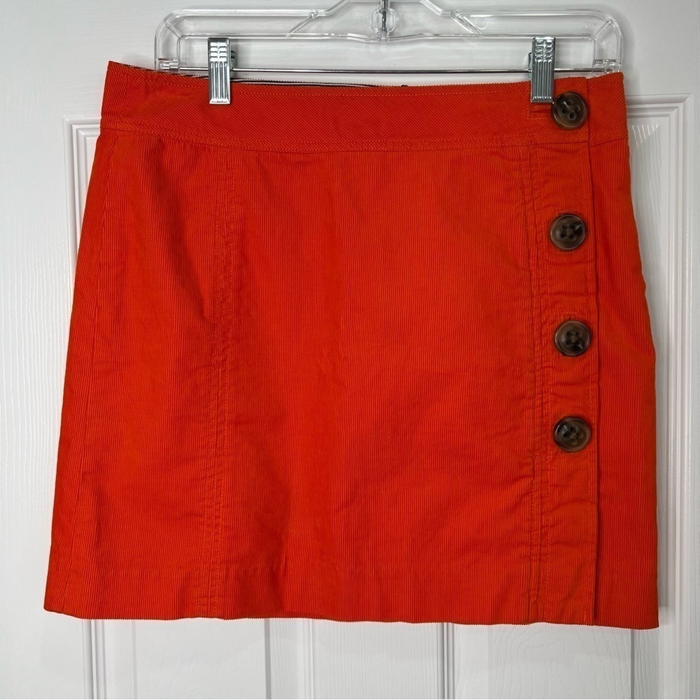 ! NWT. Vineyard Vines Orange Corduroy Skirt